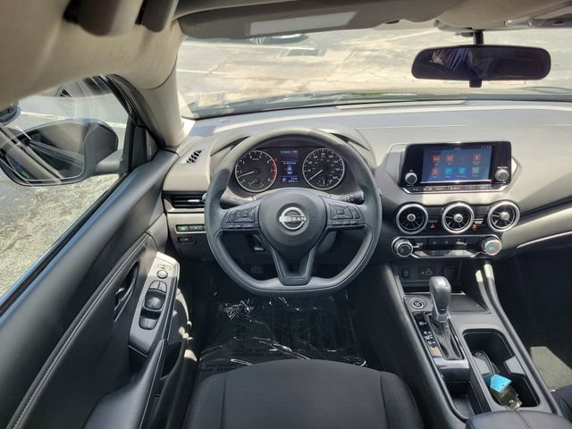 Used 2024 Nissan Sentra S FWD image 9