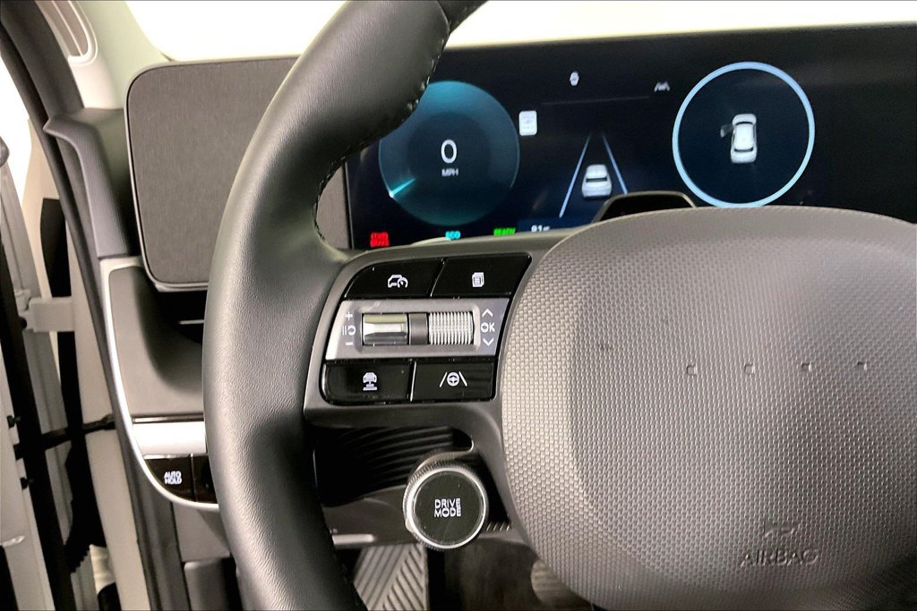Used 2025 Hyundai Ioniq 5 SEL RWD image 18