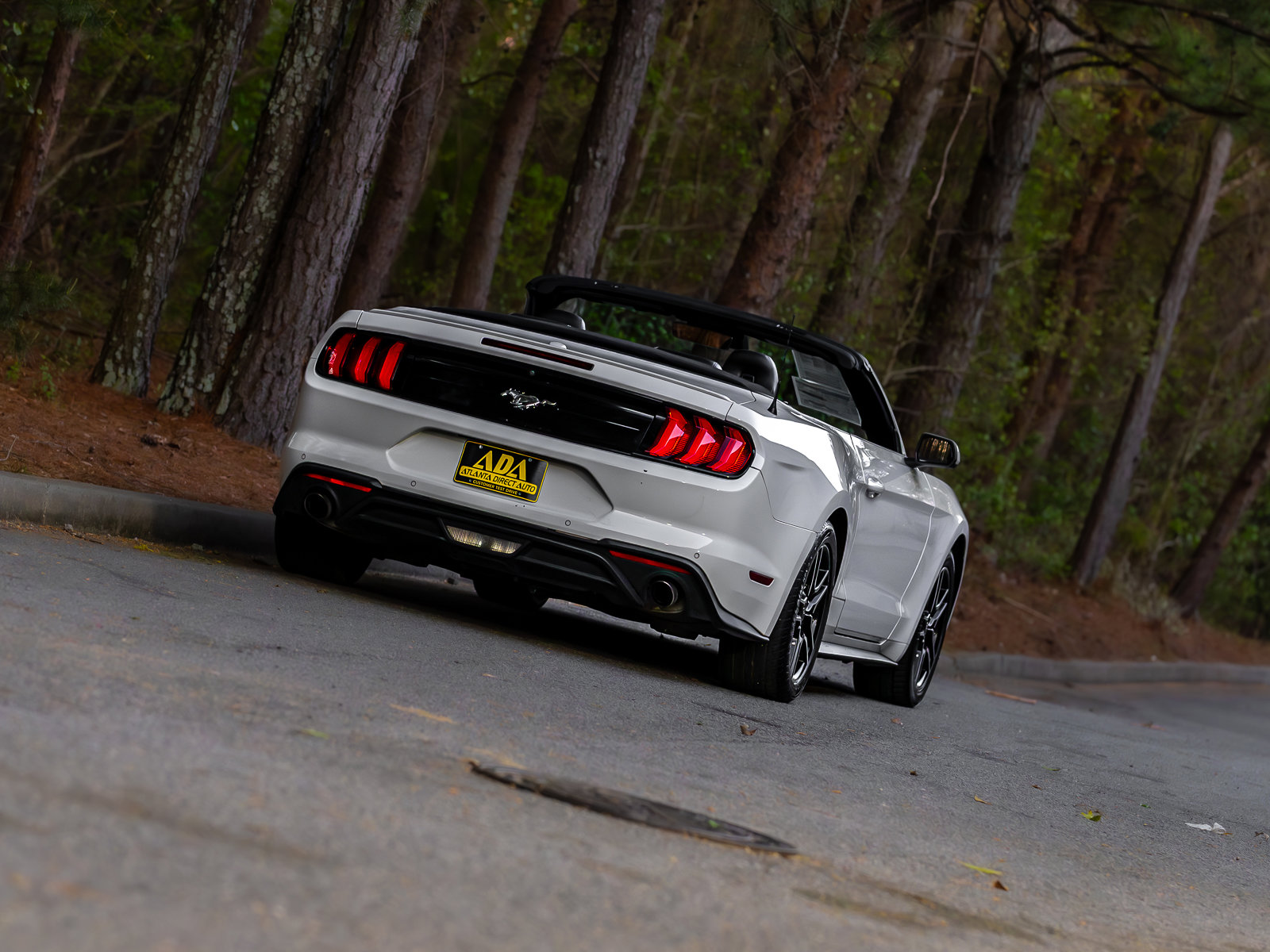 Used 2022 Ford Mustang Premium image 48