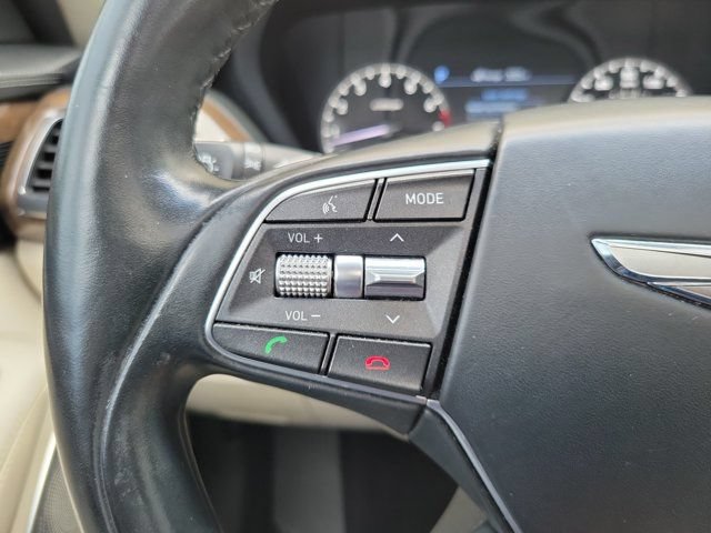 Used 2017 Genesis G90 3.3T Premium RWD image 24