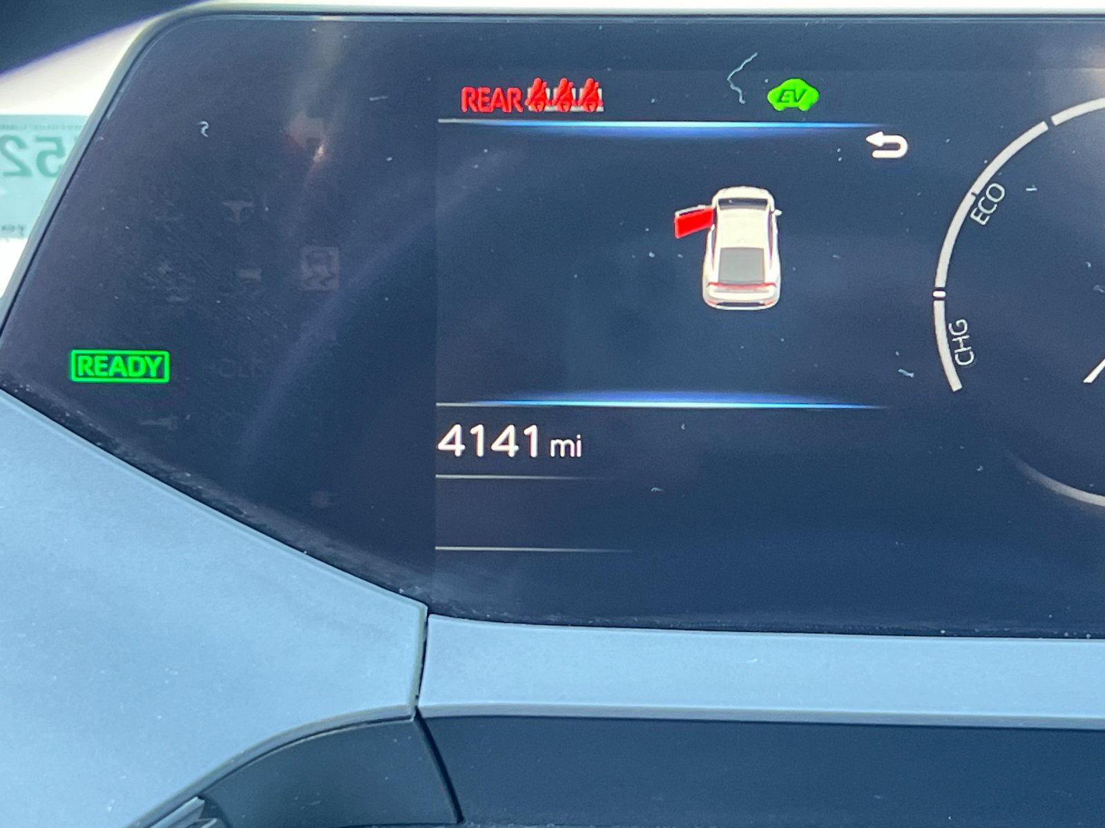 Used 2024 Toyota Prius XLE FWD image 24
