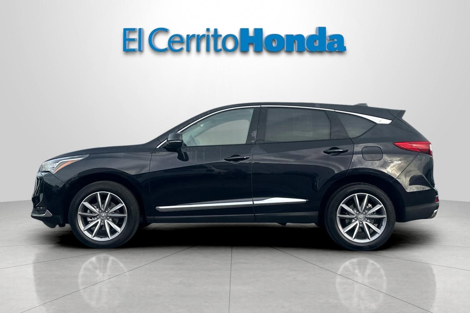 Used 2023 Acura RDX w/ Technology Package FWD image 6