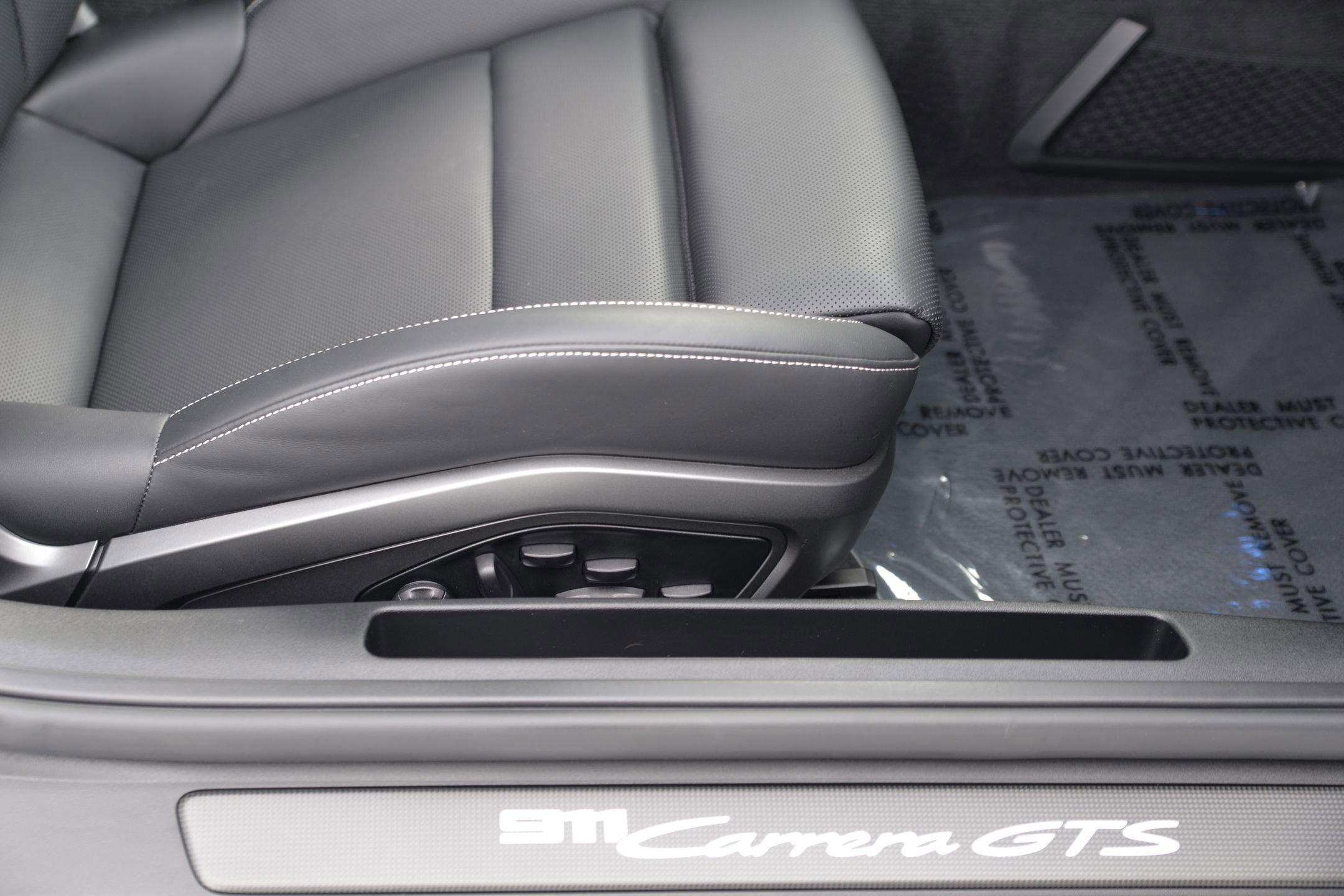 Certified 2025 Porsche 911 Carrera GTS image 22