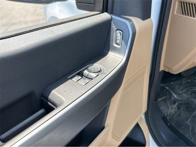 New 2025 Ford F250 XLT image 30