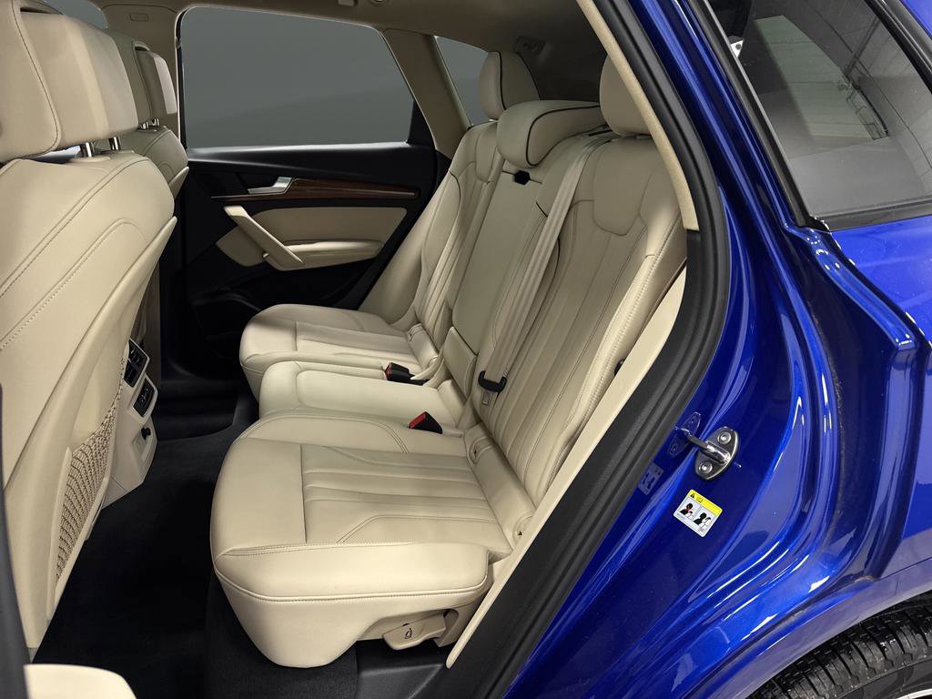 Used 2023 Audi Q5 e Premium Plus w/ Premium Plus Package image 30