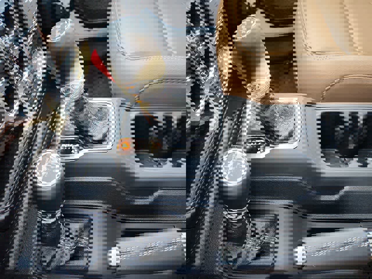 Used 2023 Jeep Wrangler Sahara w/ Cold Weather Group image 21