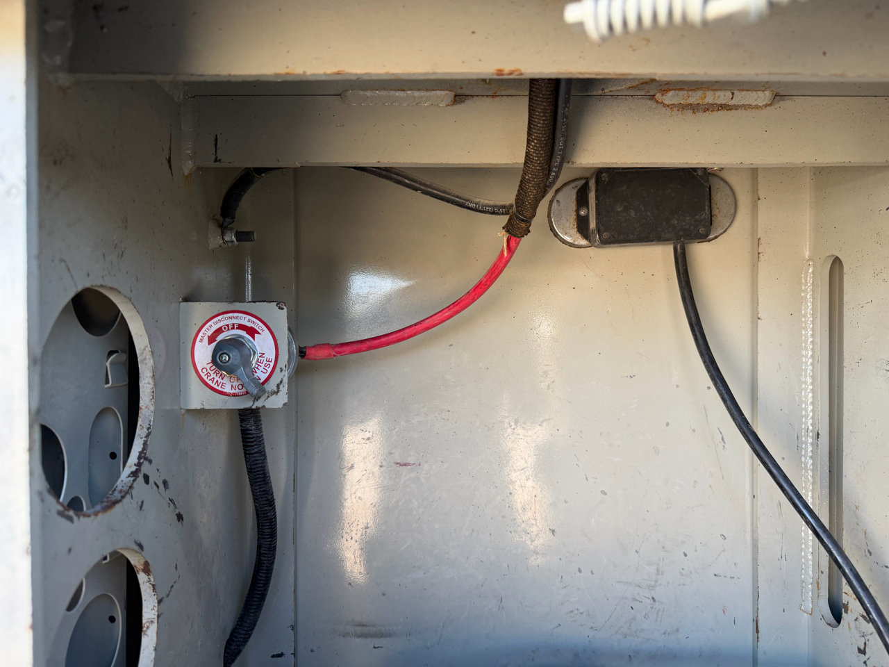 Used 2018 RAM 3500 Tradesman w/ Chrome Appearance Group image 36