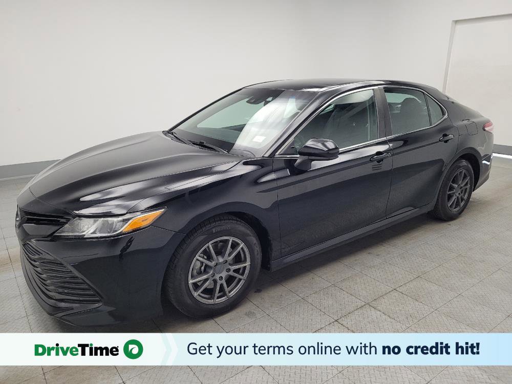 Used 2018 Toyota Camry FWD image 1