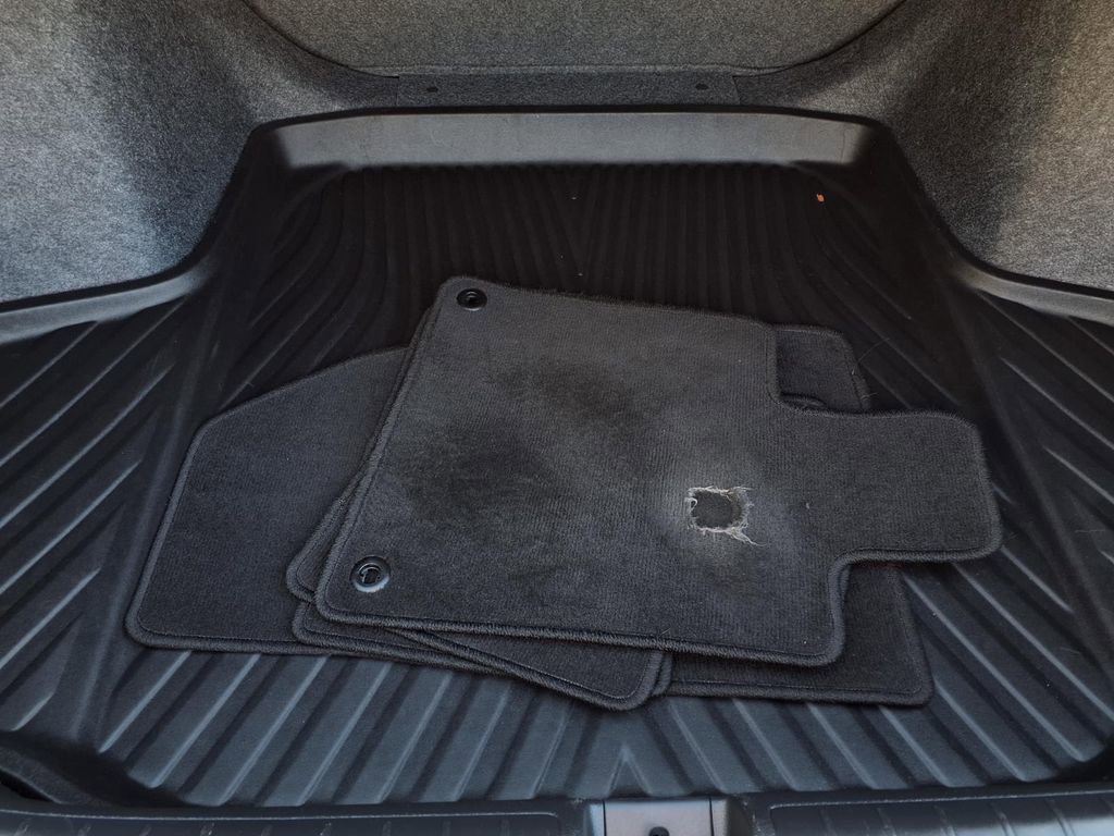 Used 2020 Honda Accord LX image 6