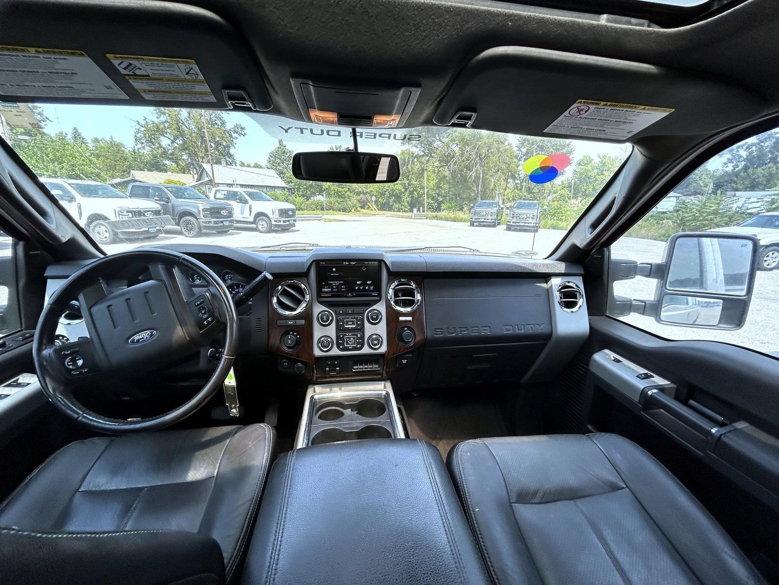 Used 2015 Ford F250 Lariat w/ Lariat Ultimate Package AWD/4WD image 13