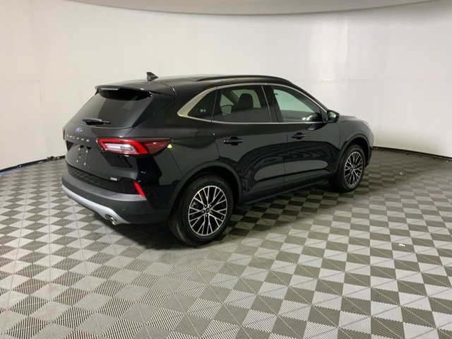 New 2026 Ford Escape SE image 7