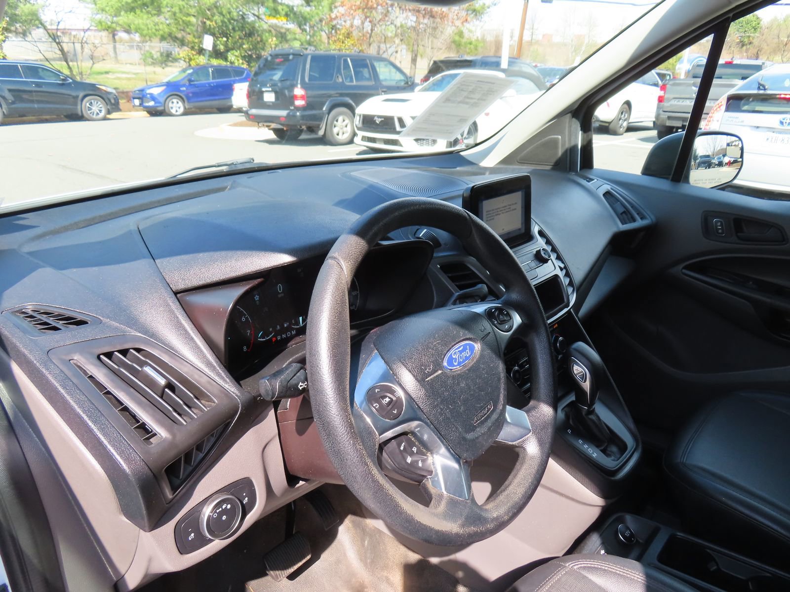 Certified 2020 Ford Transit Connect XL image 14