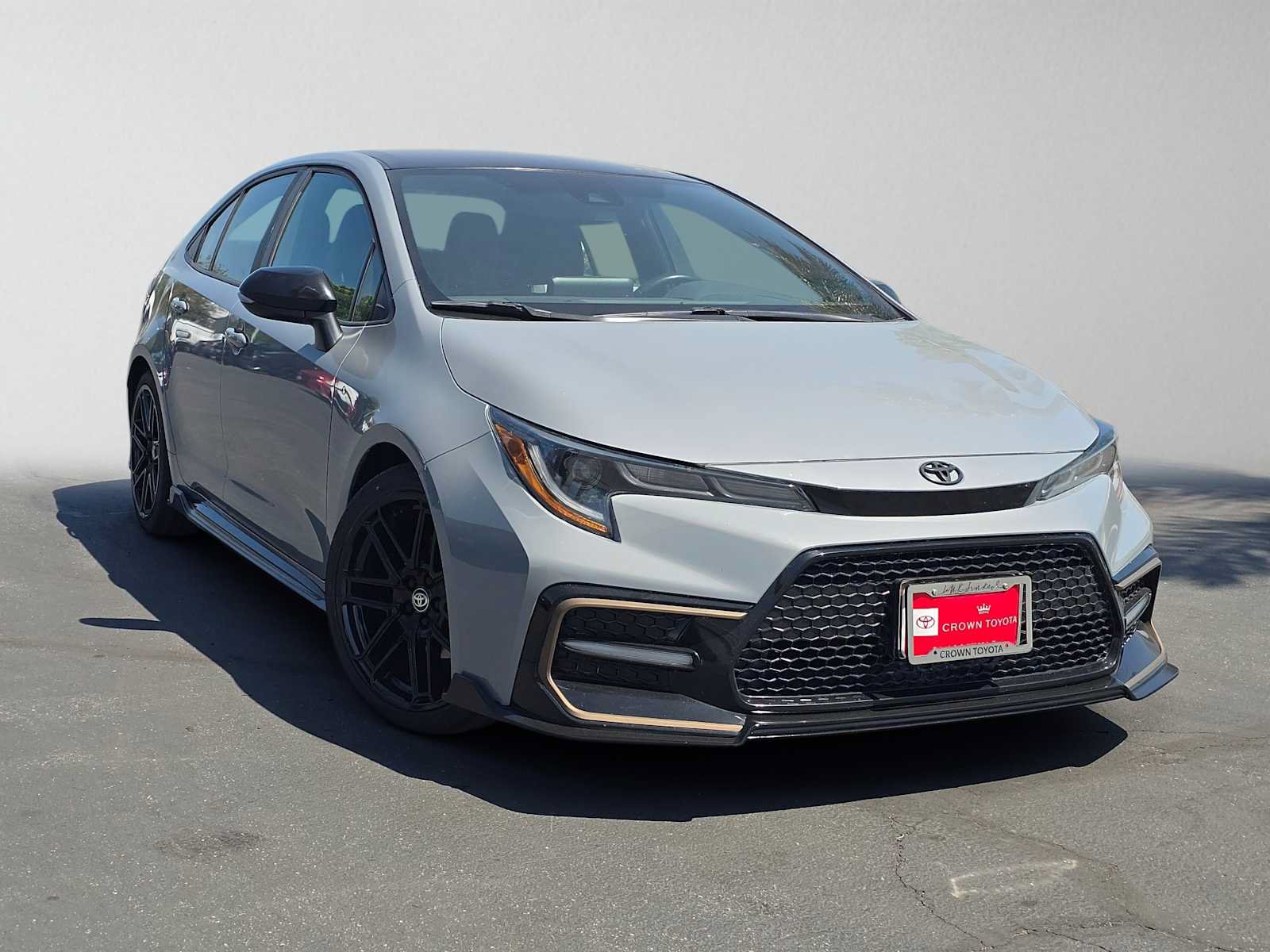 Used 2022 Toyota Corolla SE w/ Carpet Mat Package (TMS) FWD image 1