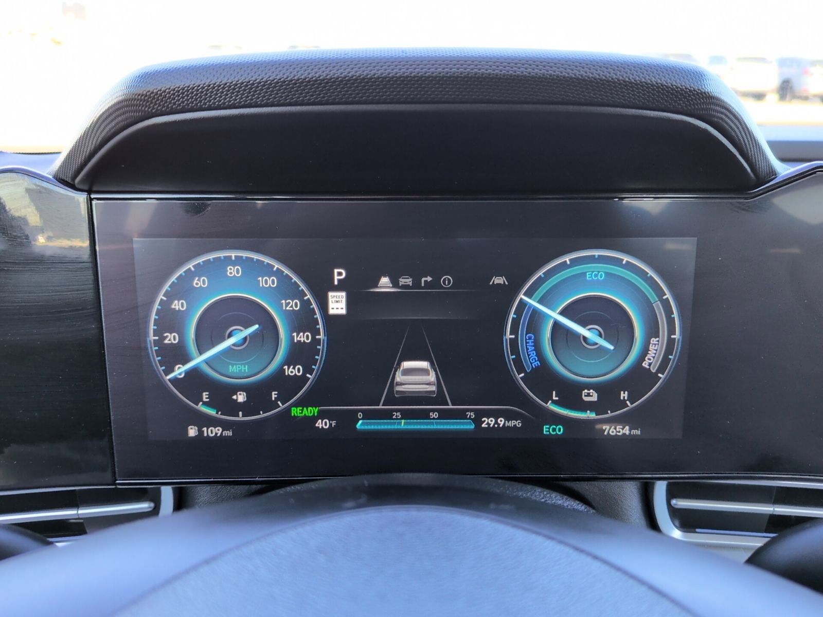 Used 2025 Hyundai Elantra Limited image 22