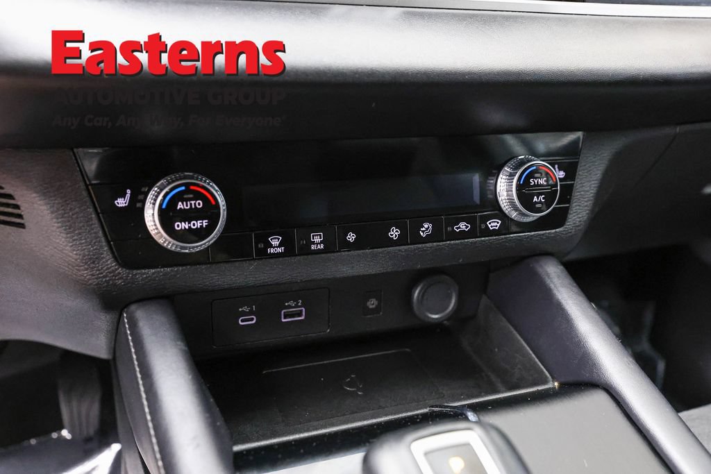 Used 2024 Mitsubishi Outlander SE AWD/4WD image 19