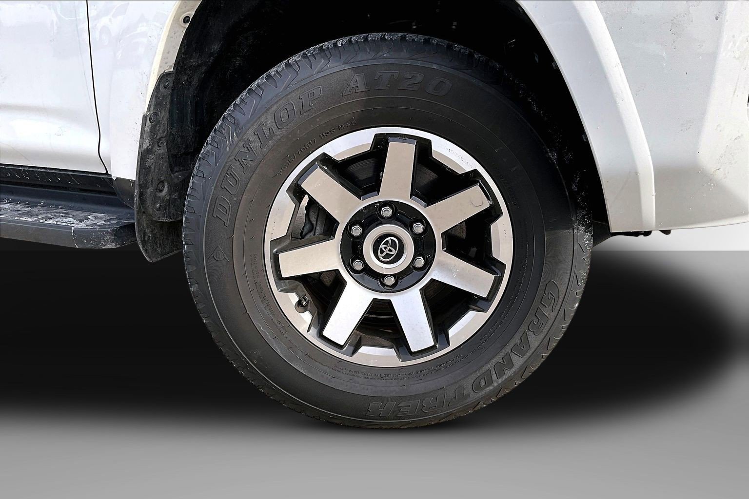 Used 2024 Toyota 4Runner TRD Off-Road Premium AWD/4WD image 9