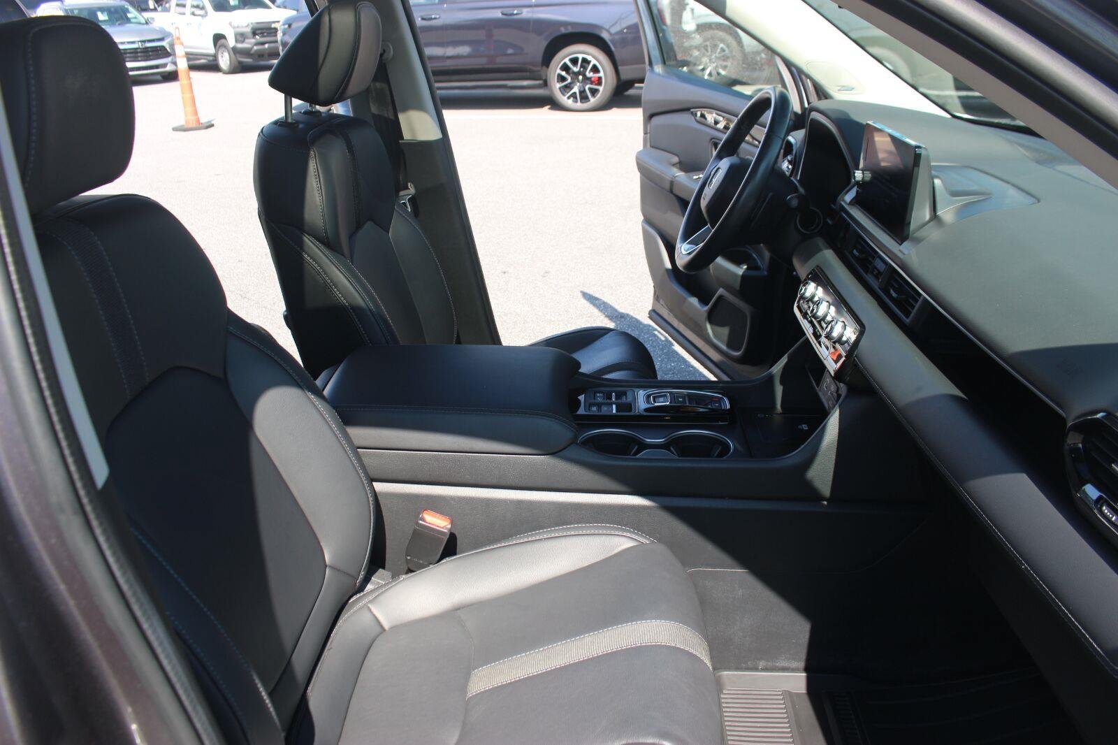 Used 2024 Honda Pilot Touring image 39