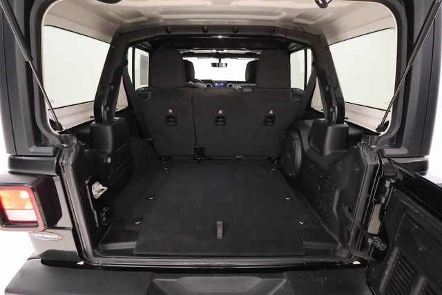 Used 2023 Jeep Wrangler Sahara image 20