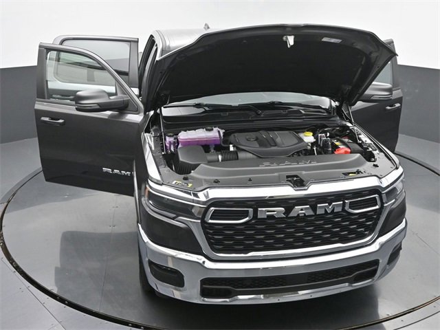 New 2026 RAM 1500 4x4 Crew Cab image 62