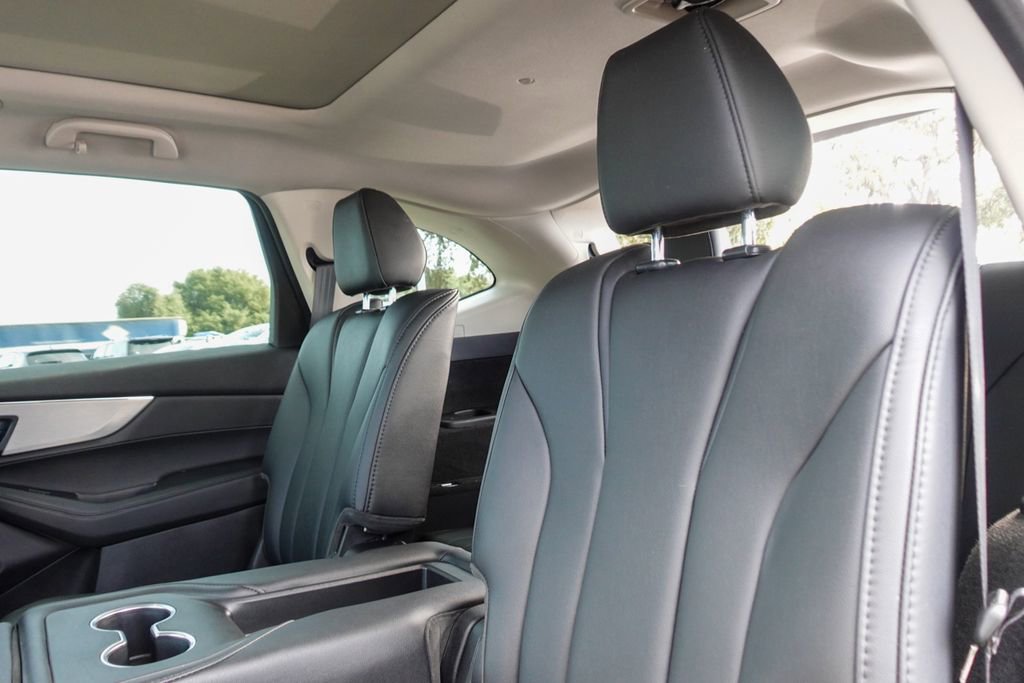 Certified 2025 Acura MDX SH-AWD image 26