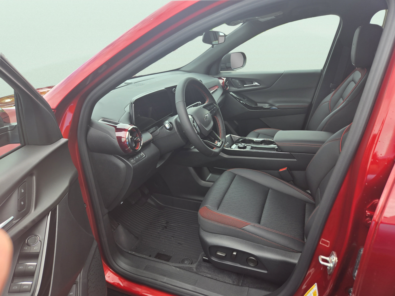 New 2027 Chevrolet Equinox RS AWD/4WD image 4