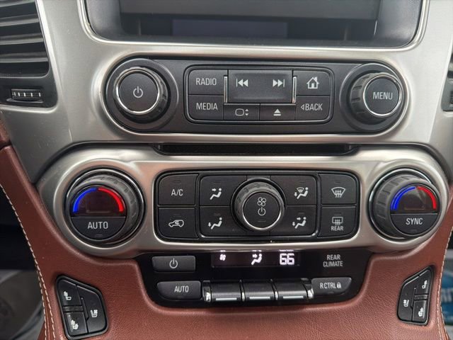 Used 2019 Chevrolet Suburban Premier AWD/4WD image 30