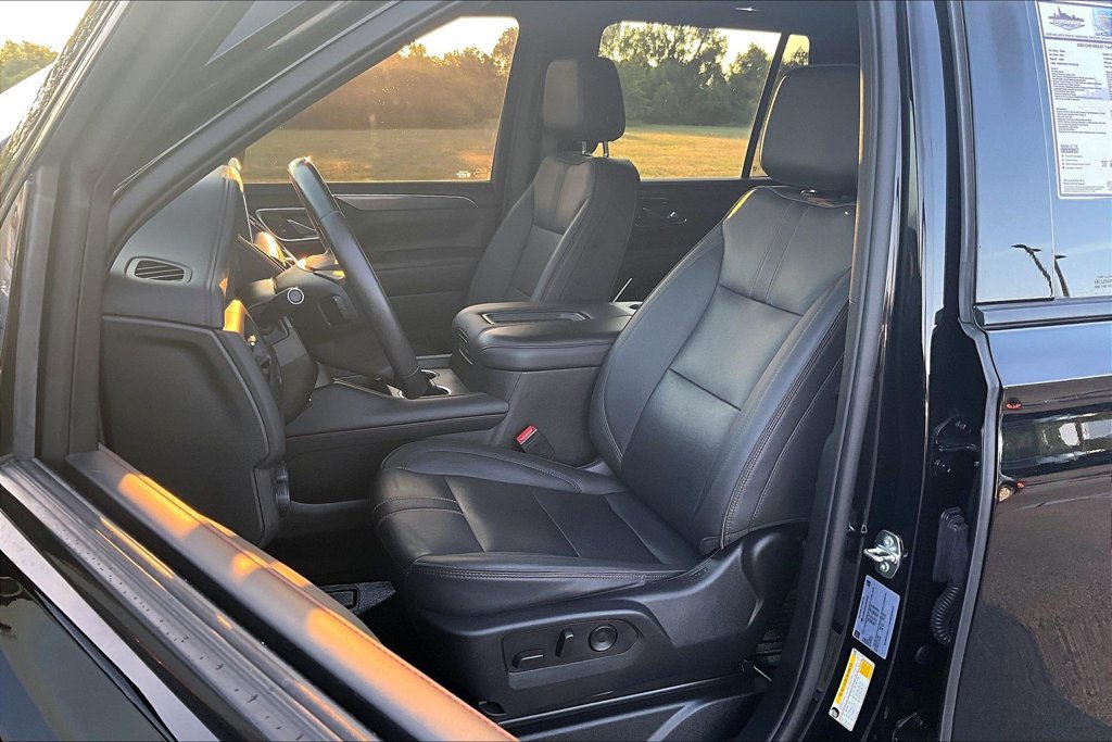 Used 2023 Chevrolet Tahoe RST AWD/4WD image 23