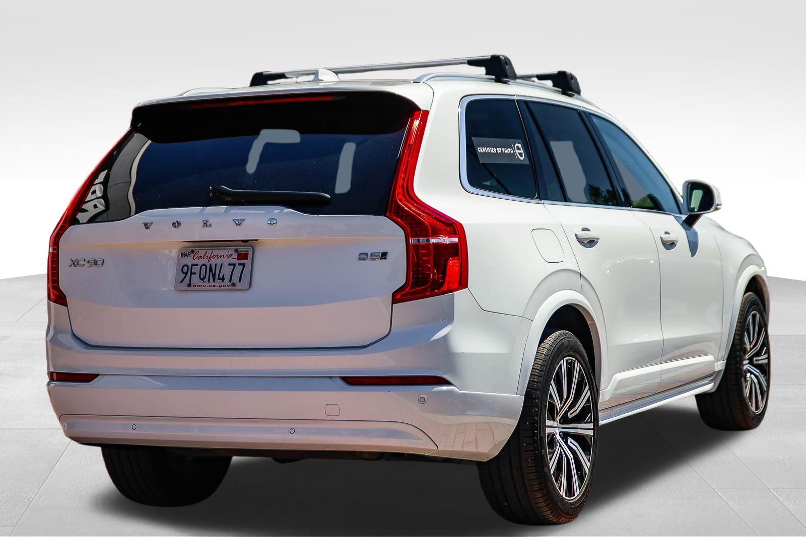 Used 2023 Volvo XC90 B5 Core image 7