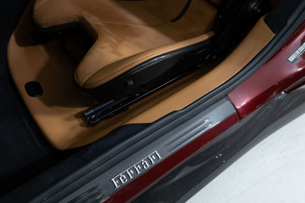 Certified 2025 Ferrari 12Cilindri RWD image 30