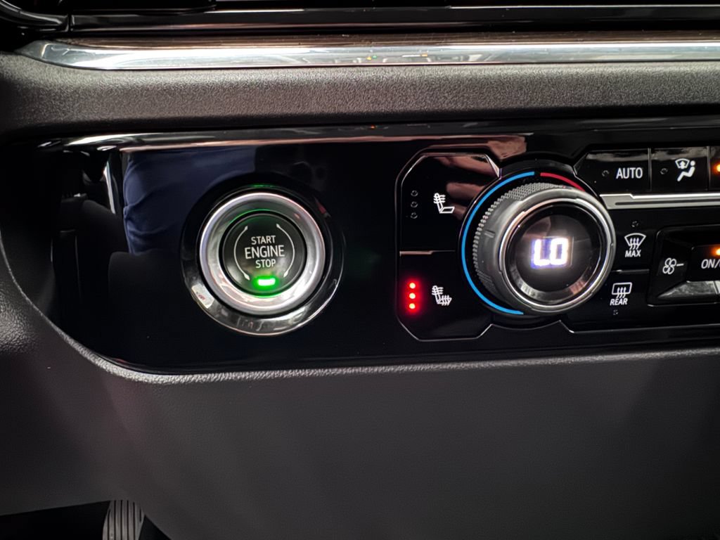 Certified 2023 Chevrolet Silverado 1500 RST AWD/4WD image 19