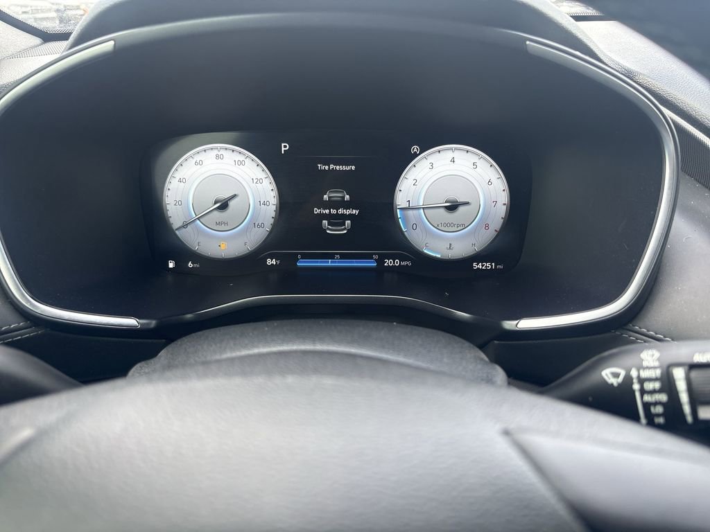 Used 2022 Hyundai Santa Fe Limited FWD image 10