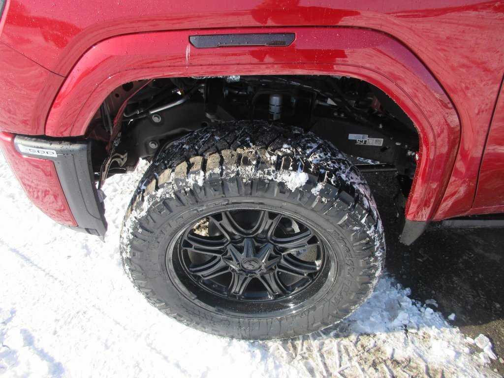 New 2026 GMC Sierra 2500 AT4 w/ AT4 Premium Plus Package image 12