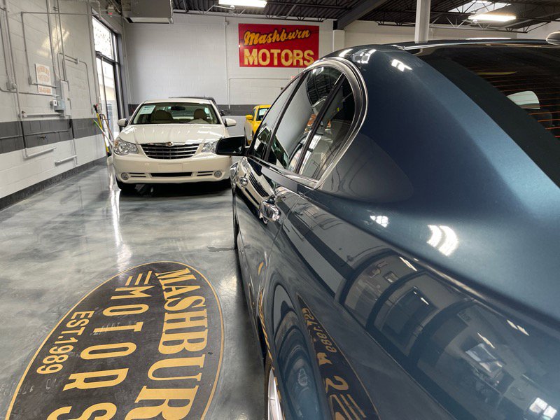 Used 2009 Pontiac G8 GT w/ Premium Package image 15