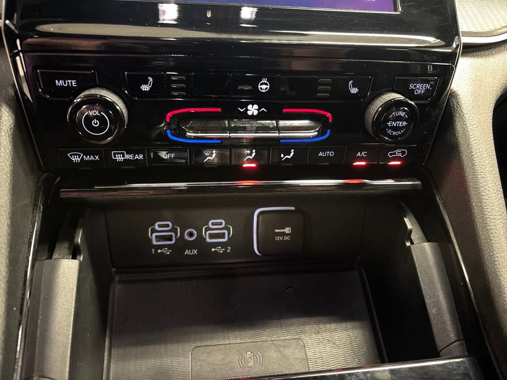 Used 2023 Jeep Grand Cherokee Altitude image 34