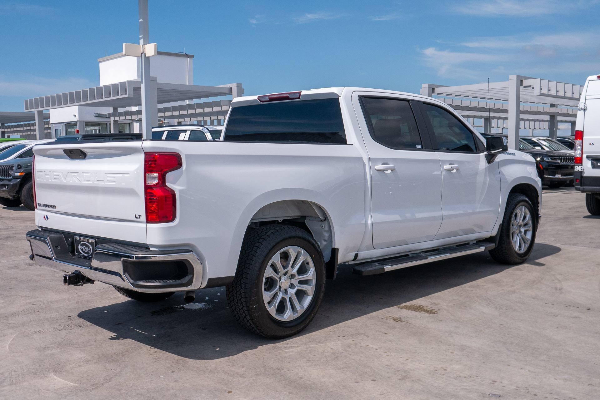 Used 2021 Chevrolet Silverado 1500 LT RWD image 5