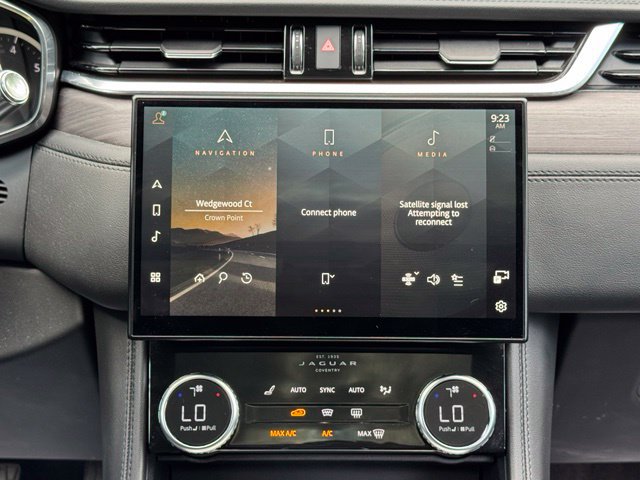 Used 2023 Jaguar F-PACE S AWD/4WD image 24
