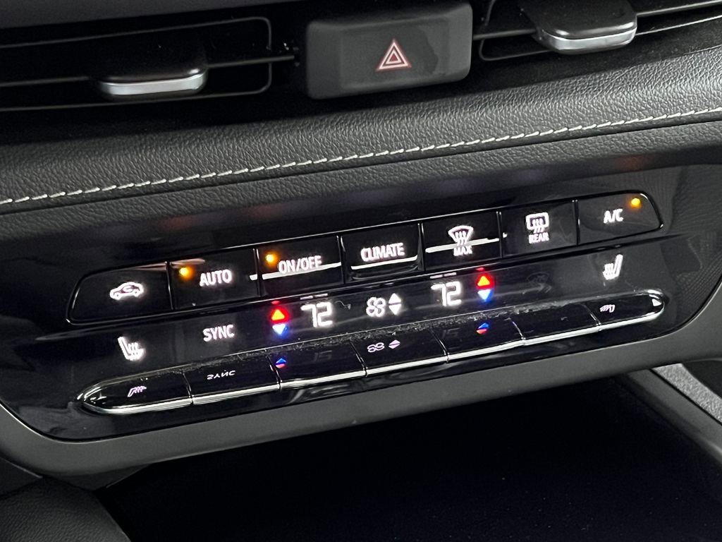 Used 2023 Buick Envision Preferred w/ Sport Touring Package image 28