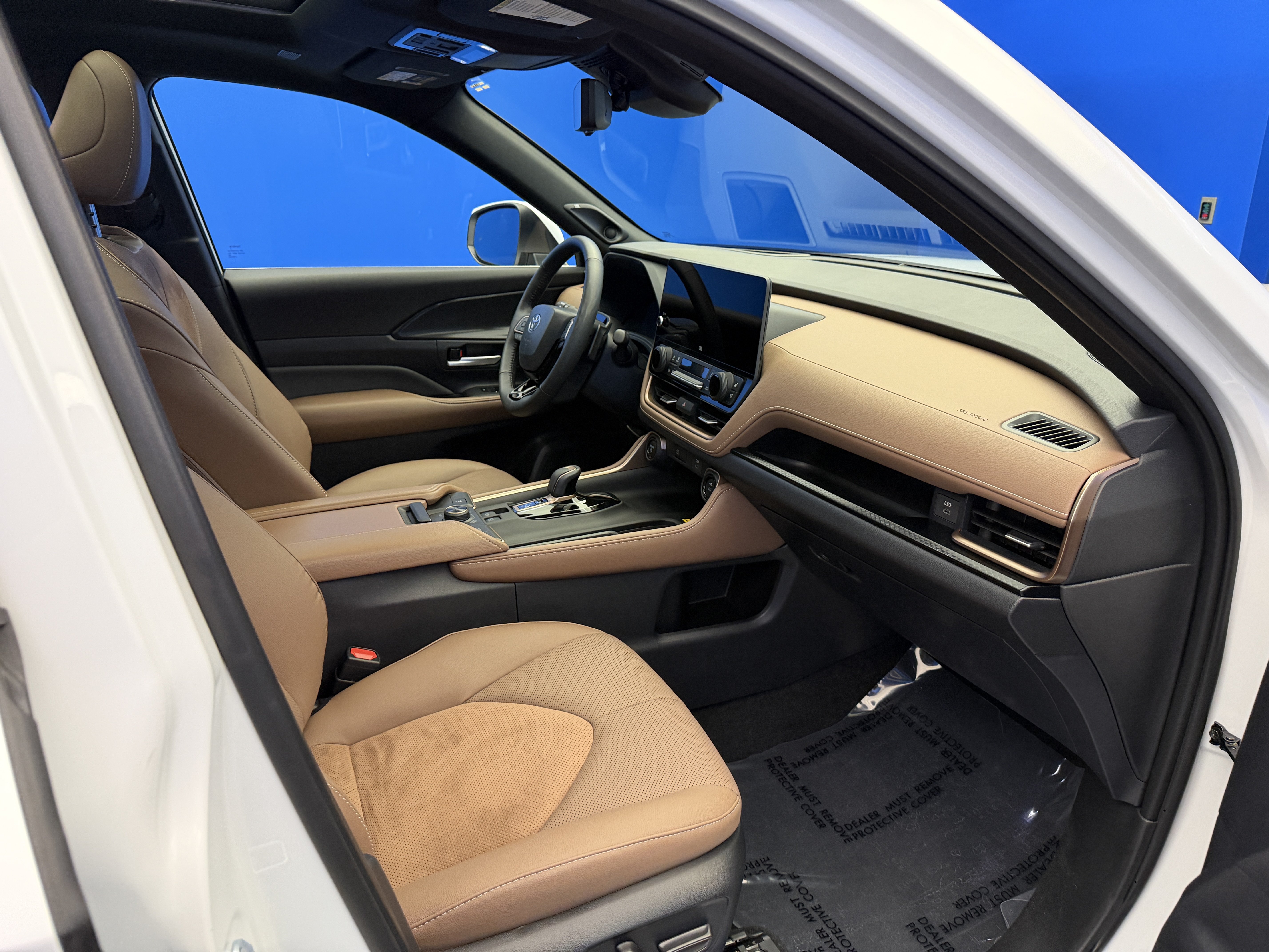 Used 2026 Toyota Grand Highlander AWD Hybrid image 25