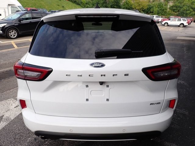 Used 2023 Ford Escape ST-Line Select w/ Tech Pack #2 AWD/4WD image 6