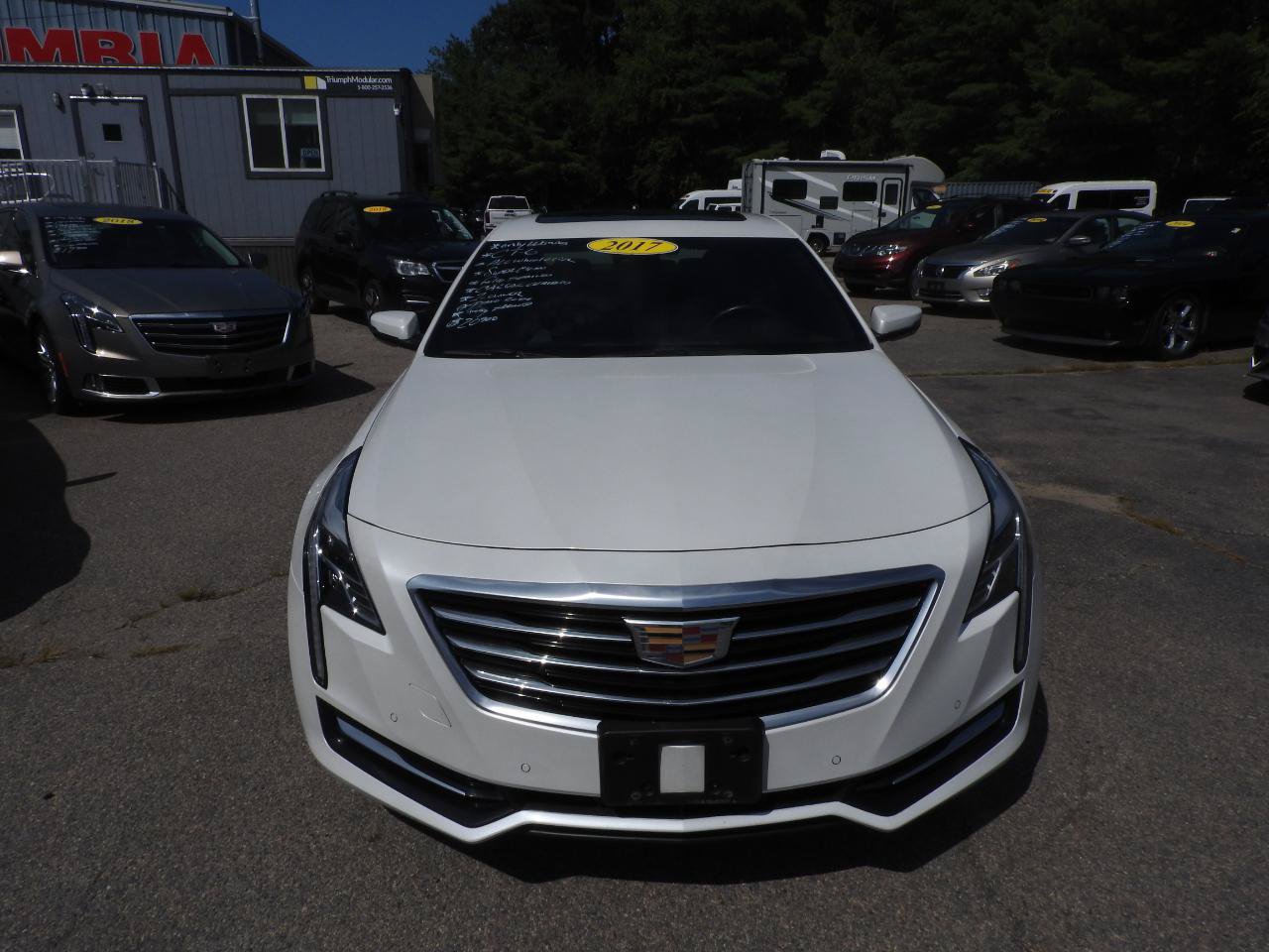 Used 2017 Cadillac CT6 3.6 AWD image 2