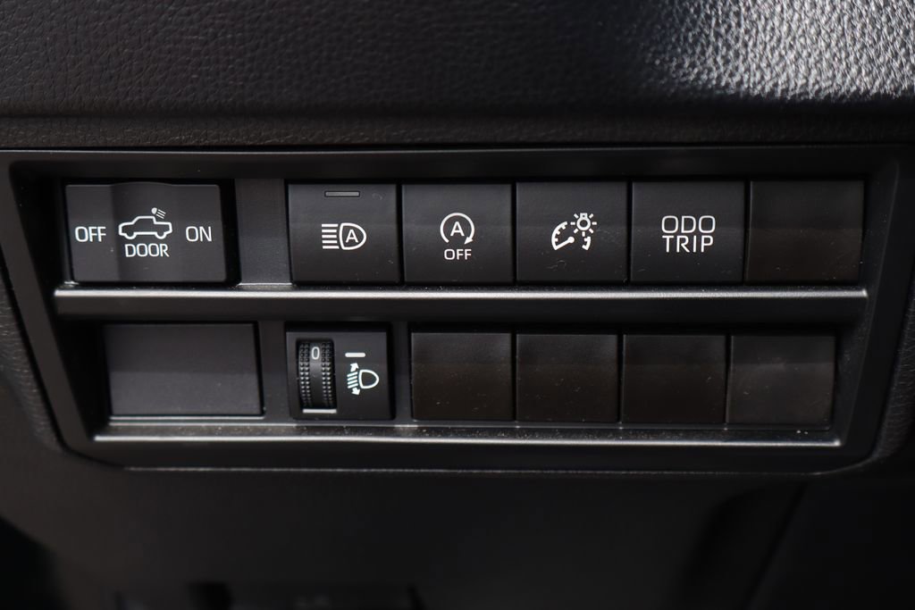 Used 2023 Toyota Tundra SR5 w/ TRD Off-Road Package image 22