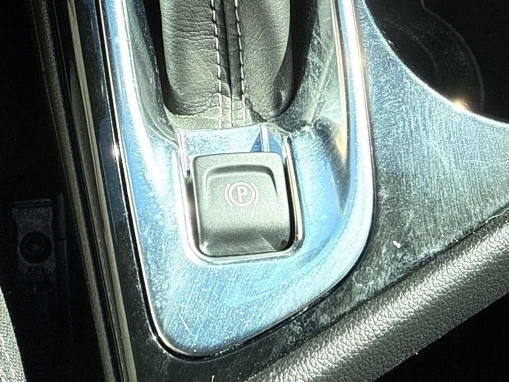 Used 2024 Buick Encore GX Preferred w/ Comfort Package FWD image 25