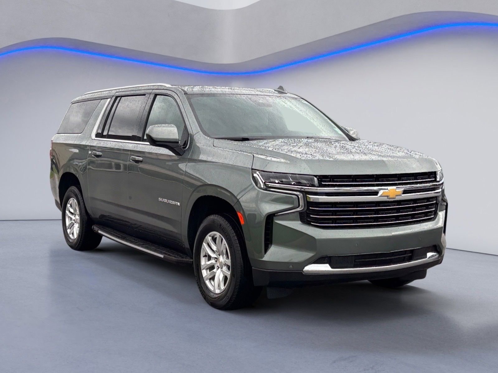 Used 2024 Chevrolet Suburban LT RWD image 5