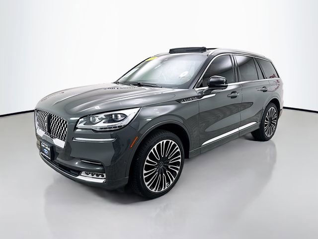 Used 2023 Lincoln Aviator Black Label w/ Dynamic Handling Package image 3