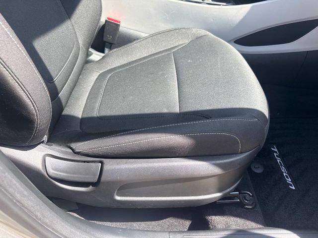 Used 2022 Hyundai Tucson SEL FWD image 14