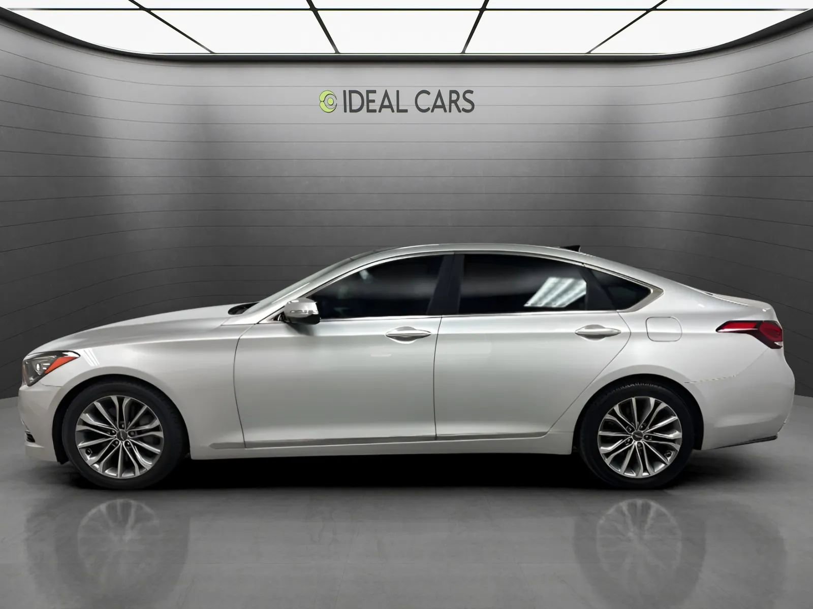 Used 2016 Hyundai Genesis 3.8 w/ Option Group 02 RWD image 8