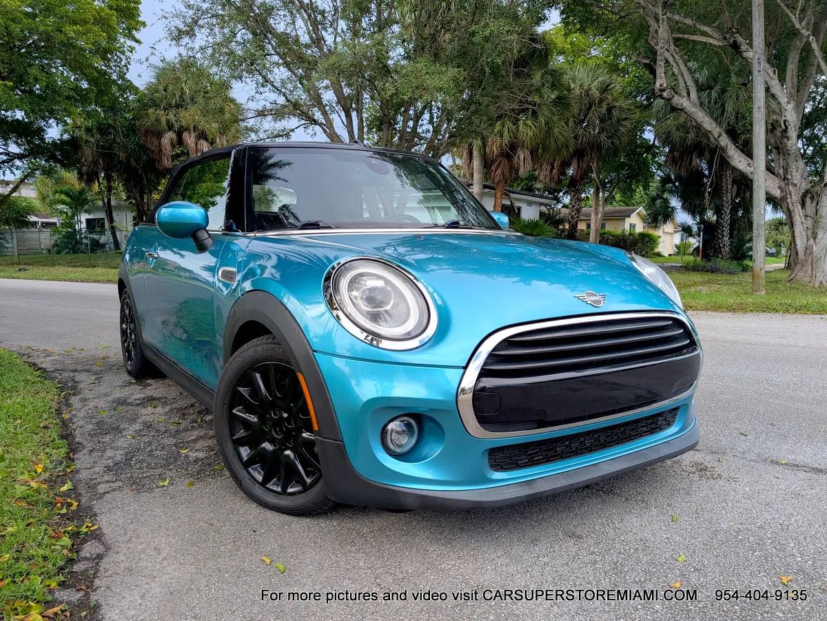 Used 2020 MINI Cooper Convertible image 31