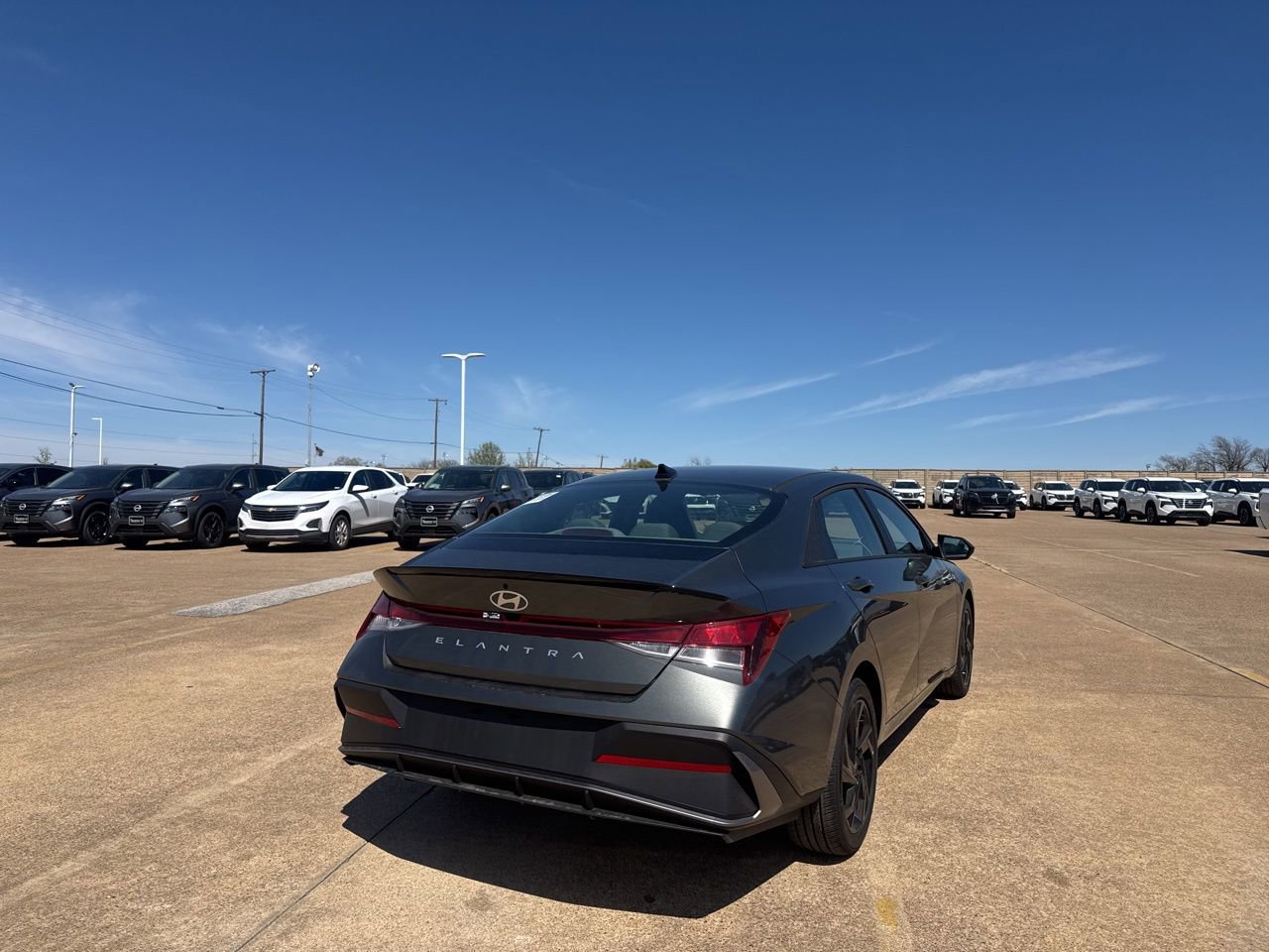 Used 2026 Hyundai Elantra Sport image 22