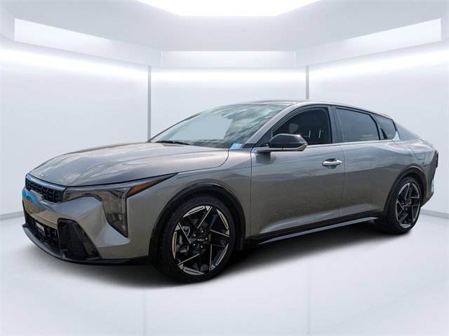 Used 2025 Kia K4 GT-Line image 7