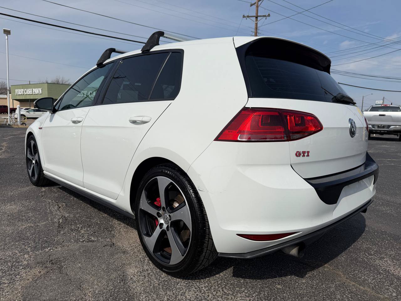 Used 2016 Volkswagen GTI SE w/ Lighting Package (SEL) FWD image 7